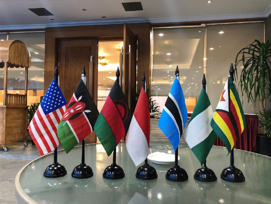 signing-ceremony-international-partnershi-participants-1.jpg